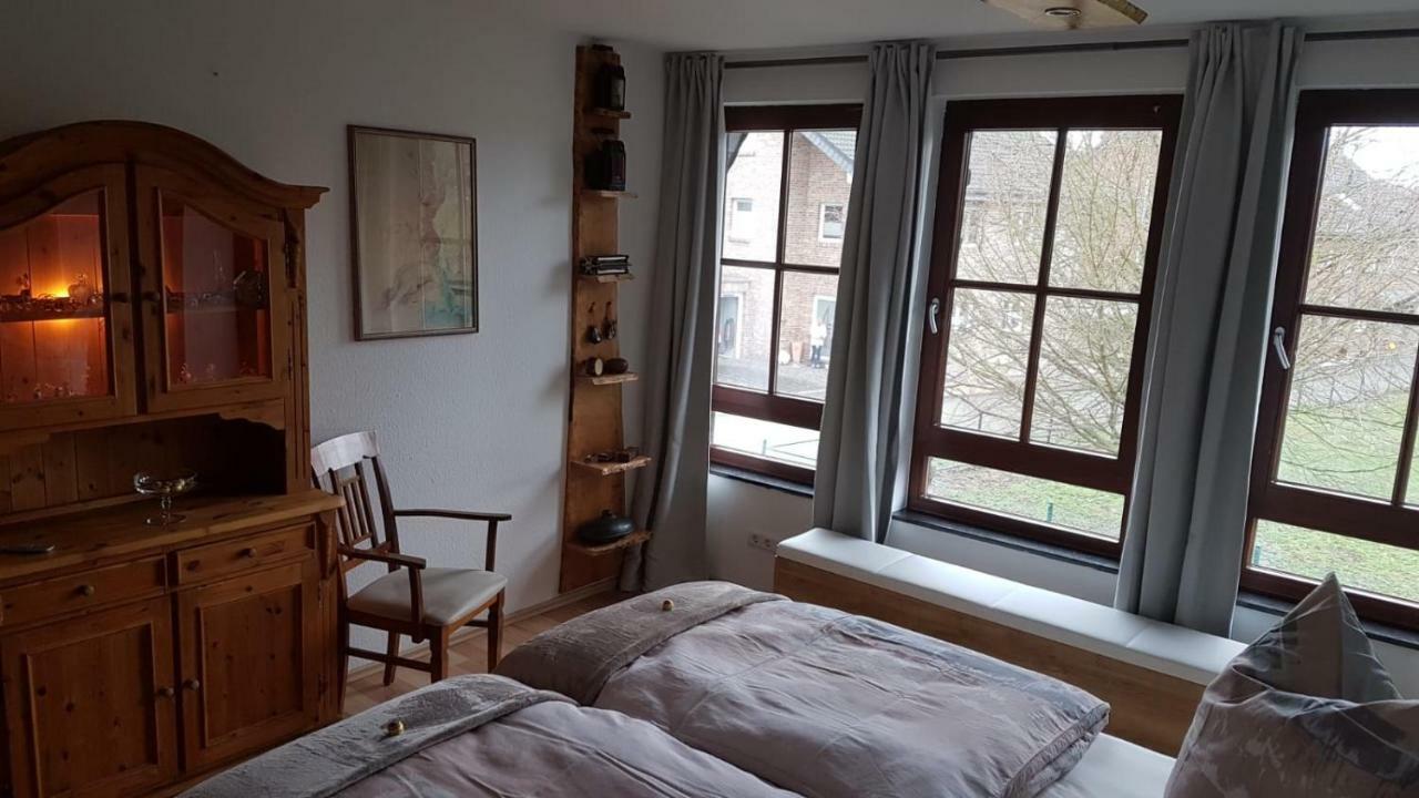 Muehlenberger Ponyhof Apartment ดุยส์บูร์ก ภายนอก รูปภาพ
